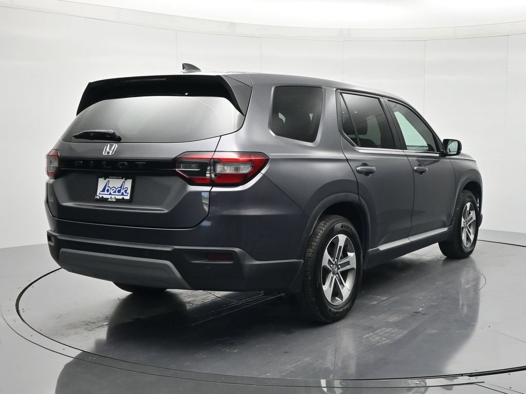 Used 2025 Honda Pilot EX-L image 5