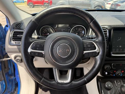 Used 2019 Jeep Compass Limited AWD/4WD image 14