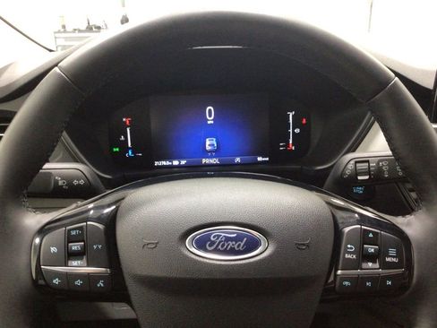 Used 2023 Ford Escape Active image 11