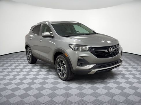 Used 2023 Buick Encore GX Select w/ Safety Package II AWD/4WD image 7