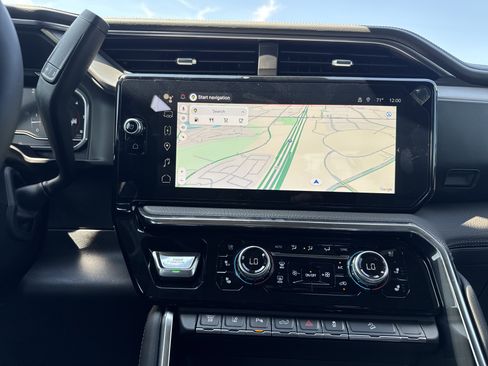 New 2025 GMC Sierra 2500 Denali w/ Denali Reserve Package image 29