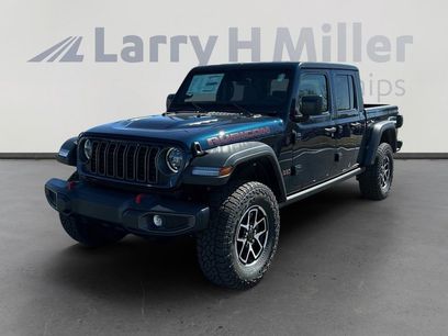 New 2025 Jeep Gladiator Rubicon w/ Convenience Group