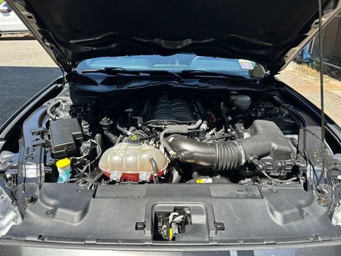 Used 2018 Ford Mustang GT RWD image 30