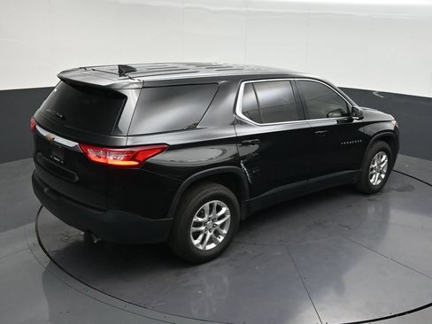 Used 2021 Chevrolet Traverse LS FWD image 20
