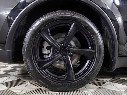 Used 2026 Tesla Model Y AWD image 35