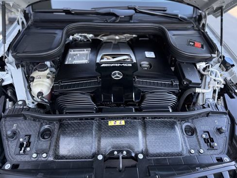 Used 2024 Mercedes-Benz GLS 63 AMG 4MATIC image 26