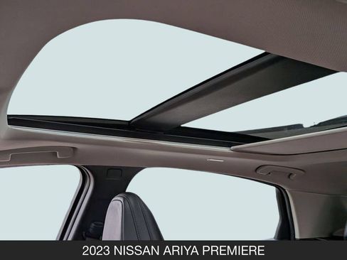 Used 2023 Nissan Ariya FWD image 15