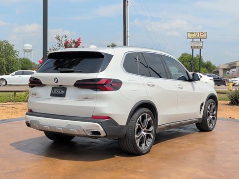 Used 2024 BMW X5 sDrive40i w/ Premium Package RWD image 2