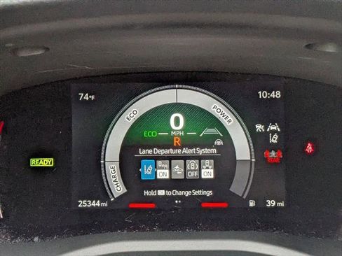 Certified 2025 Toyota Camry SE FWD image 25
