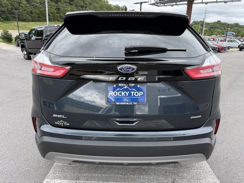 Used 2023 Ford Edge SEL w/ Convenience Package AWD/4WD image 6