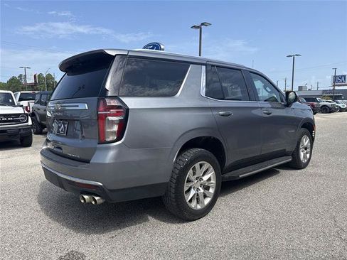 Used 2021 Chevrolet Tahoe Premier RWD image 3