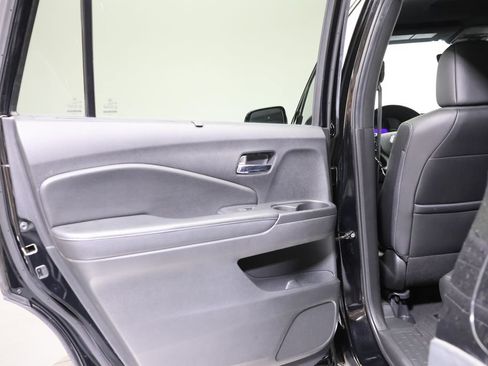 Used 2019 Honda Passport Elite image 32