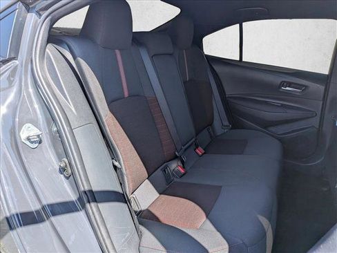 Used 2023 Toyota Corolla SE w/ Carpet Mat Package (TMS) FWD image 18