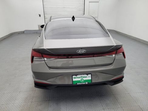 Used 2023 Hyundai Elantra SEL w/ Convenience Package FWD image 6