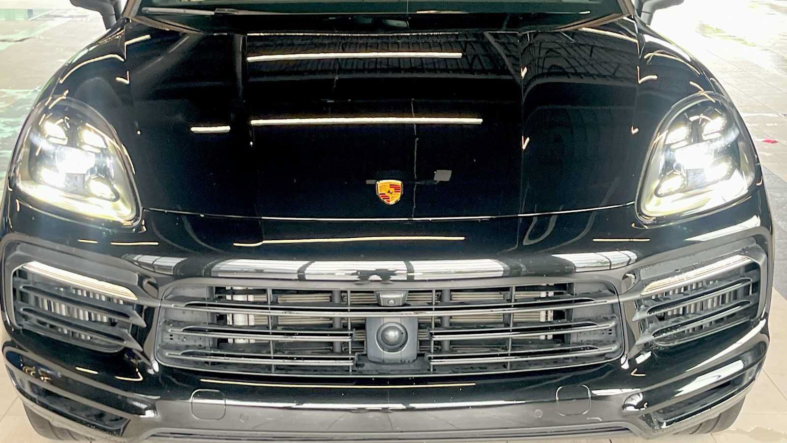 Used 2023 Porsche Cayenne S AWD/4WD image 21