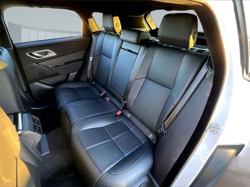 Used 2025 Land Rover Range Rover Velar Dynamic SE image 20