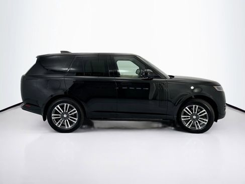 Used 2023 Land Rover Range Rover SE AWD/4WD image 4