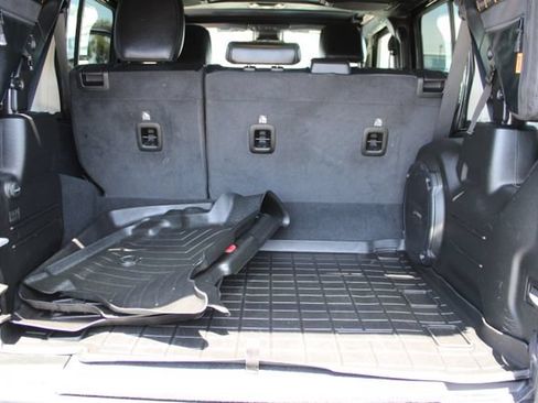 Used 2021 Jeep Wrangler Unlimited Sahara w/ Cold Weather Group AWD/4WD image 48