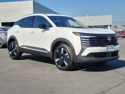 New 2026 Nissan Kicks SR image 4