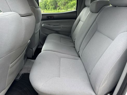 Used 2011 Toyota Tacoma 4x4 Double Cab w/ TRD Off-Road Pkg image 20