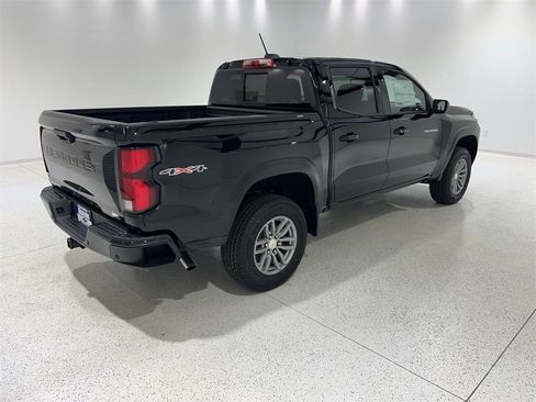 New 2026 Chevrolet Colorado LT w/ LT Convenience Package image 8