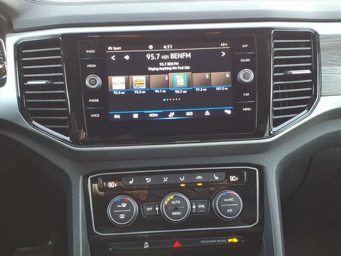 Certified 2023 Volkswagen Atlas Cross Sport SE w/ Black Wheel Package image 16