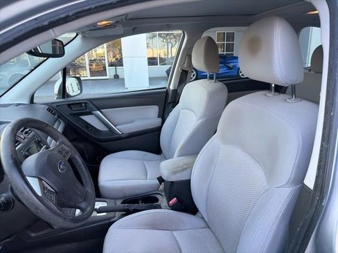Used 2014 Subaru Forester 2.5i Premium w/ Popular Package #2 image 6