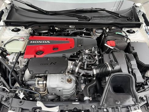 Used 2024 Honda Civic Type R image 16