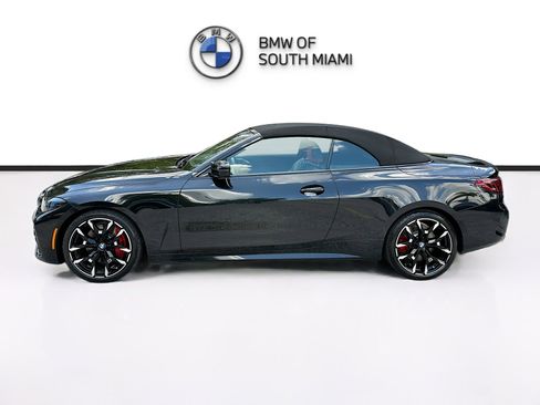 Certified 2025 BMW 440i xDrive Convertible w/ Premium Package image 4