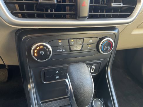 Certified 2021 Ford EcoSport S image 19