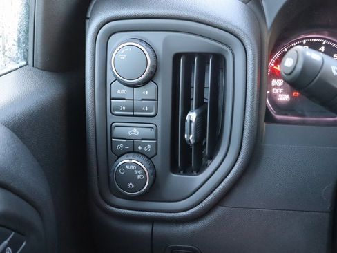 New 2026 Chevrolet Silverado 1500 Custom Trail Boss image 9