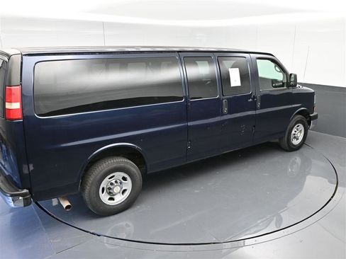 Used 2014 Chevrolet Express 3500 LT w/ LT Preferred Equipment Group RWD image 24