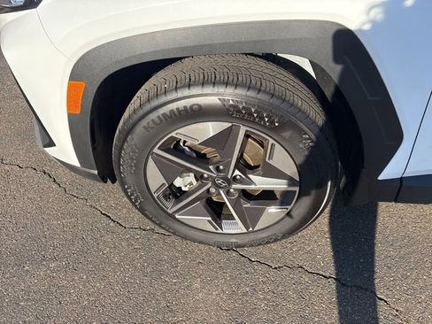 Certified 2025 Hyundai Tucson SEL image 32