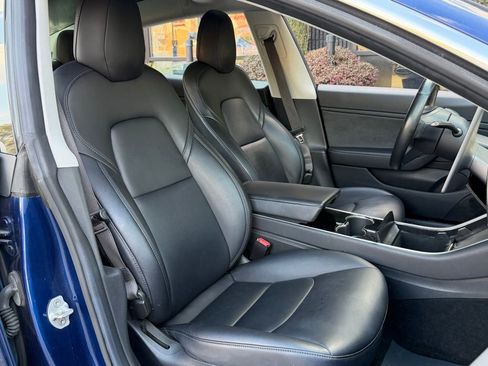 Used 2018 Tesla Model 3 Long Range image 34