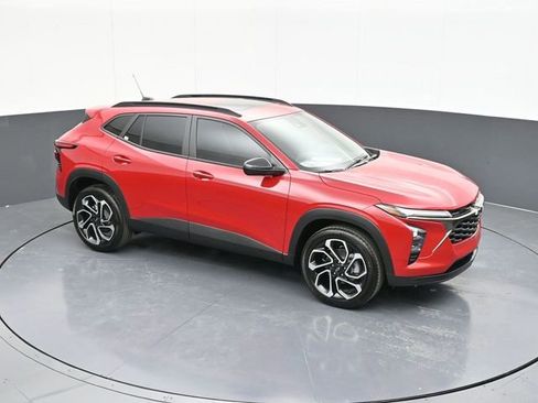 New 2026 Chevrolet Trax RS w/ Sunroof Package image 59