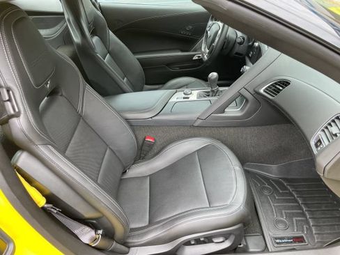 Used 2016 Chevrolet Corvette Z06 w/ Z07 Performance Package RWD image 36