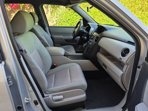 Used 2014 Honda Pilot EX image 27