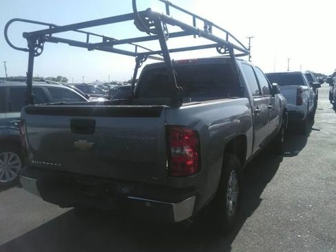 Used 2013 Chevrolet Silverado 1500 LT w/ Convenience Package AWD/4WD image 3