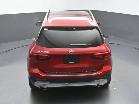 Used 2022 Mercedes-Benz GLB 250 image 45