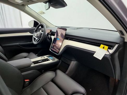 New 2026 Volvo EX90 Ultra AWD/4WD image 17
