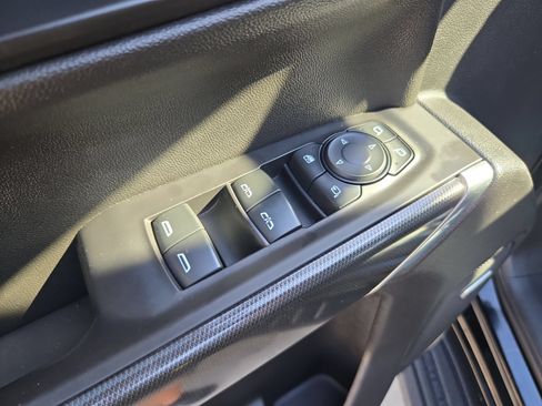 Certified 2021 GMC Sierra 1500 AT4 w/ AT4 Value Package AWD/4WD image 12