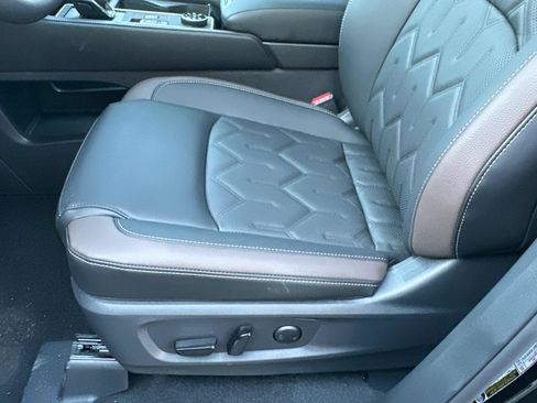 New 2026 Nissan Pathfinder Platinum w/ Cargo Package image 26