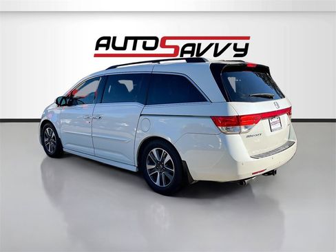 Used 2015 Honda Odyssey Touring Elite image 5
