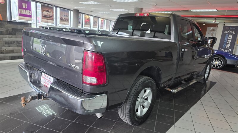 Used 2017 RAM 1500 Classic SLT AWD/4WD image 6