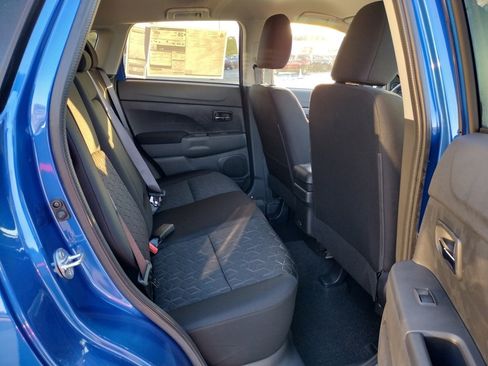 New 2025 Mitsubishi Outlander Sport LE image 9