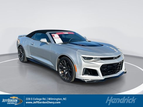 Used 2017 Chevrolet Camaro ZL1 image 1