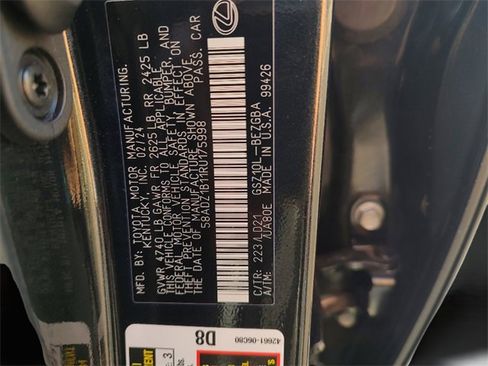 Used 2024 Lexus ES 350 w/ Premium Package image 37