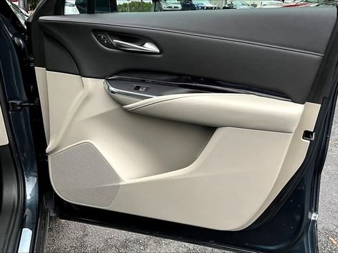 Used 2021 Cadillac XT4 Luxury image 43