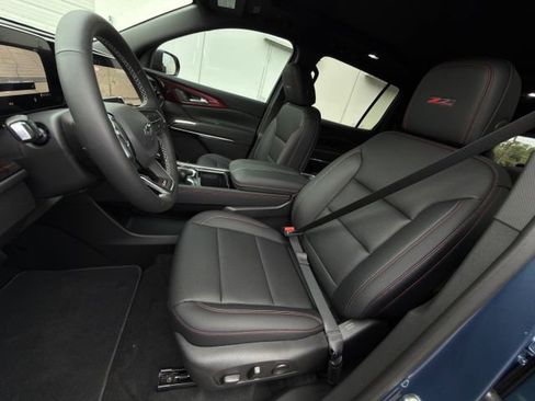 New 2026 Chevrolet Traverse Z71 w/ Driver Confidence Package AWD/4WD image 19