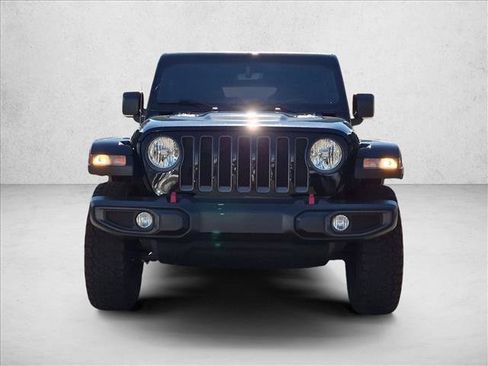 Used 2023 Jeep Wrangler Unlimited Rubicon w/ Cold Weather Group AWD/4WD image 2